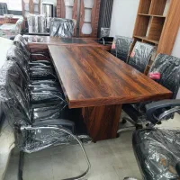 میز اداری .مدیریت کارمندی