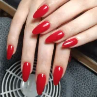 کاشت ناخن و ترمیم ناخن