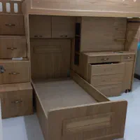 تخت باراد پلاس شرکتی بسیار محکم و جادار
