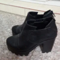 هردو کفش  پانصد  تومن