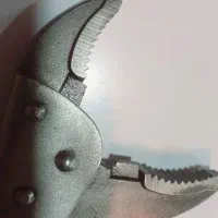 انبر قفلی امریکائی