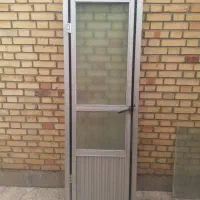 درب آلمینیومی|مصالح و تجهیزات ساختمان|آباده, |دیوار