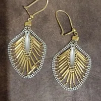 یه تیکه طلا پیدا شده