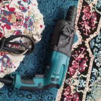 دریل بتن کن ماکیتا سه کیلویی مدل HR2470 سه کاره