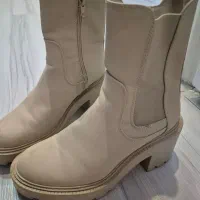 نیم بوت خارجی