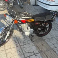یک دستگاه کویر 200 مدل 1401 کاربرات دستی
