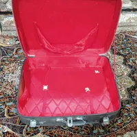چمدان خارجی قدیمی|کلکسیون اشیاء عتیقه|بندر ماهشهر, |دیوار