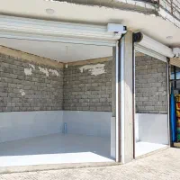 مغازه ۲۵ متری دونبش بر خیابان اصلی