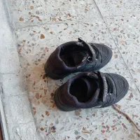 کفش پسرانه  و کاپشن دخترانه|کفش و لباس بچه|اندیمشک, |دیوار