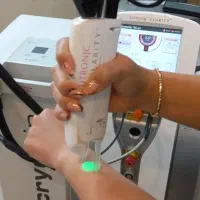 جشنواره لیزر موهای زائد|خدمات آرایشگری و زیبایی|اصفهان, باغ زیار|دیوار