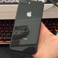 iPhone 8 Plus