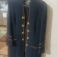 مانتو اداری و بارونی و پالتو|لباس|مهاجران, |دیوار