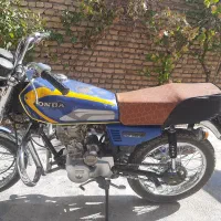 هوندا ۱۲۵ مدل۸۸مدارک کامل فقط کارت سوخت ندارد