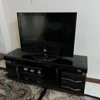 میز و تلوزیون LG اصل|تلویزیون و پروژکتور|مشکین‌دشت, |دیوار