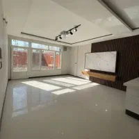 منزل-همکف-حیاط-دار