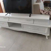 کنسول و میز تی وی