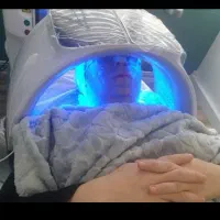 فیشیال تخصص. پدیکور. جوانسازی دست