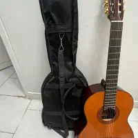 گیتار یاماها c70