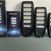 نور افکن و پنل سولار در مجموعه پروژکتور خورشیدی
