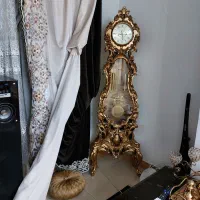 ساعت ایستاده