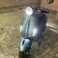 موتور وسپا کبیر عروسک