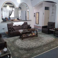 خانه ویلایی ۲۲۵ متر، تهاتر با واحد تجاری در رشت|فروش خانه و ویلا|رشت, آب و برق|دیوار