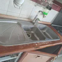 سینگ ظرفشویی شیر آب اشپزخانه سالم در حد نو