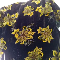 دوتا پارچه دوخته شده بفروش میرسد|لباس|یاسوج, |دیوار