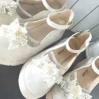 دوجفت کفش دخترانه تک سایز موندن