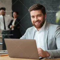 به یک فروشنده  نیازمندیم
