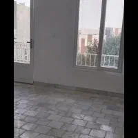 آپارتمان ۹۰ متر مرکز شهر لواسان با حیاط نقلی شخصی