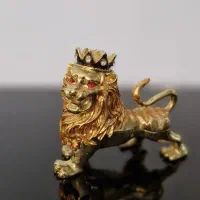 جا جواهری مجسمه شیر