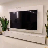 پایه چرخشی و متحرک و سقفی تلویزیون و محافظ ضربه