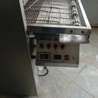 فر پیتزا دهنه ۷۰