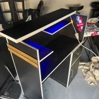 میز کانتر|آرایشگاه و سالن‌های زیبایی|رشت, شهرک قدس|دیوار