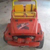 ماشین جیپ قدیمی