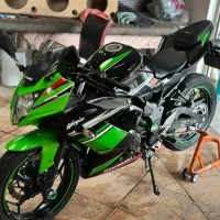 موتور سیکلت zx250