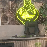 واحد ۱۰۰متری شیک