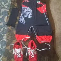 لباس،کفش،زانوبند کشتی