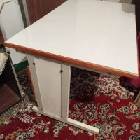 میزتحریروکامپیوتر یا میزکار