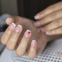 تخفیف ویژه کاشت فقط ۴۰۰|خدمات آرایشگری و زیبایی|اصفهان, عطار نیشابوری|دیوار