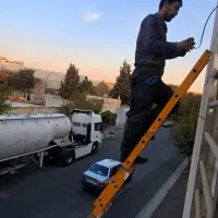 نصب سیستم های امنیتی وکرکره|خدمات پیشه و مهارت|کرج, چهارصد دستگاه|دیوار