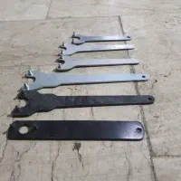 تعدادی آچار مینی سنگ فرز