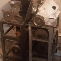 2عدد چرخ گوشت صنعتی سایز 32 سالم و درحدنو