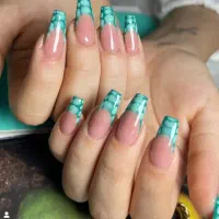 کاشت ناخن|خدمات آرایشگری و زیبایی|شیراز, سعدیه جنوبی|دیوار
