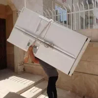 کارگر باربری برای تخلیه و بارگیری اساس منزل درکرج