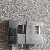 دو عدد قفل اصلی