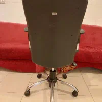 صندلی جکدار گردان چرخدار مارک شرکتی Live|صندلی و نیمکت|ارومیه, |دیوار