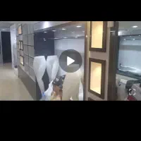 فروش دکورmdfلباس و مانتو فروشی|فروشگاه و مغازه|مهریز, |دیوار