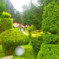 ویلا-چهارصد-دستگاه-300متر-بنا-1000متر-زمین